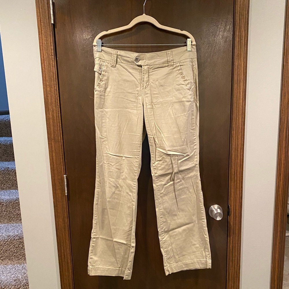 BKE Khloe khakis size 30